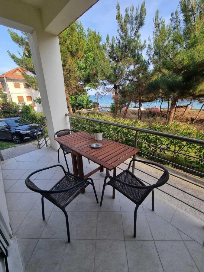 Estrella Rooms Nea Kallikrateia Kültér fotó