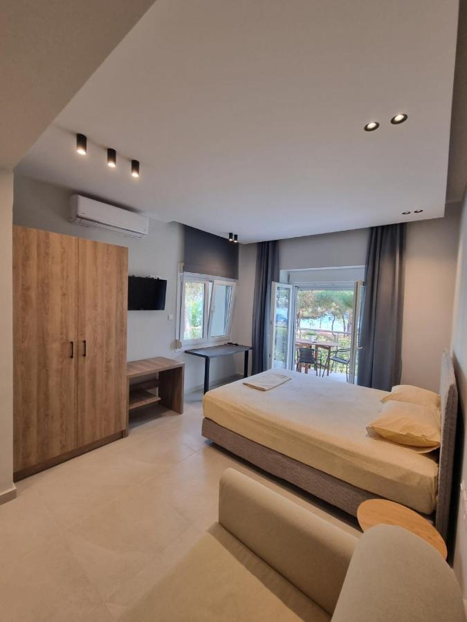 Estrella Rooms Nea Kallikrateia Kültér fotó